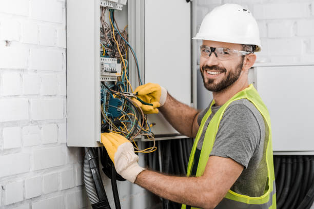 Best Local Electrician Companies  in Emerald Isle, NC